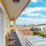 Holiday home Dos Anjos