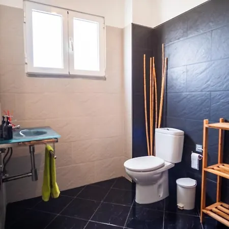 Dos Anjos Дом отдыха Порту-Санту