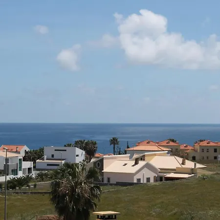 Dos Anjos Semesterbostad